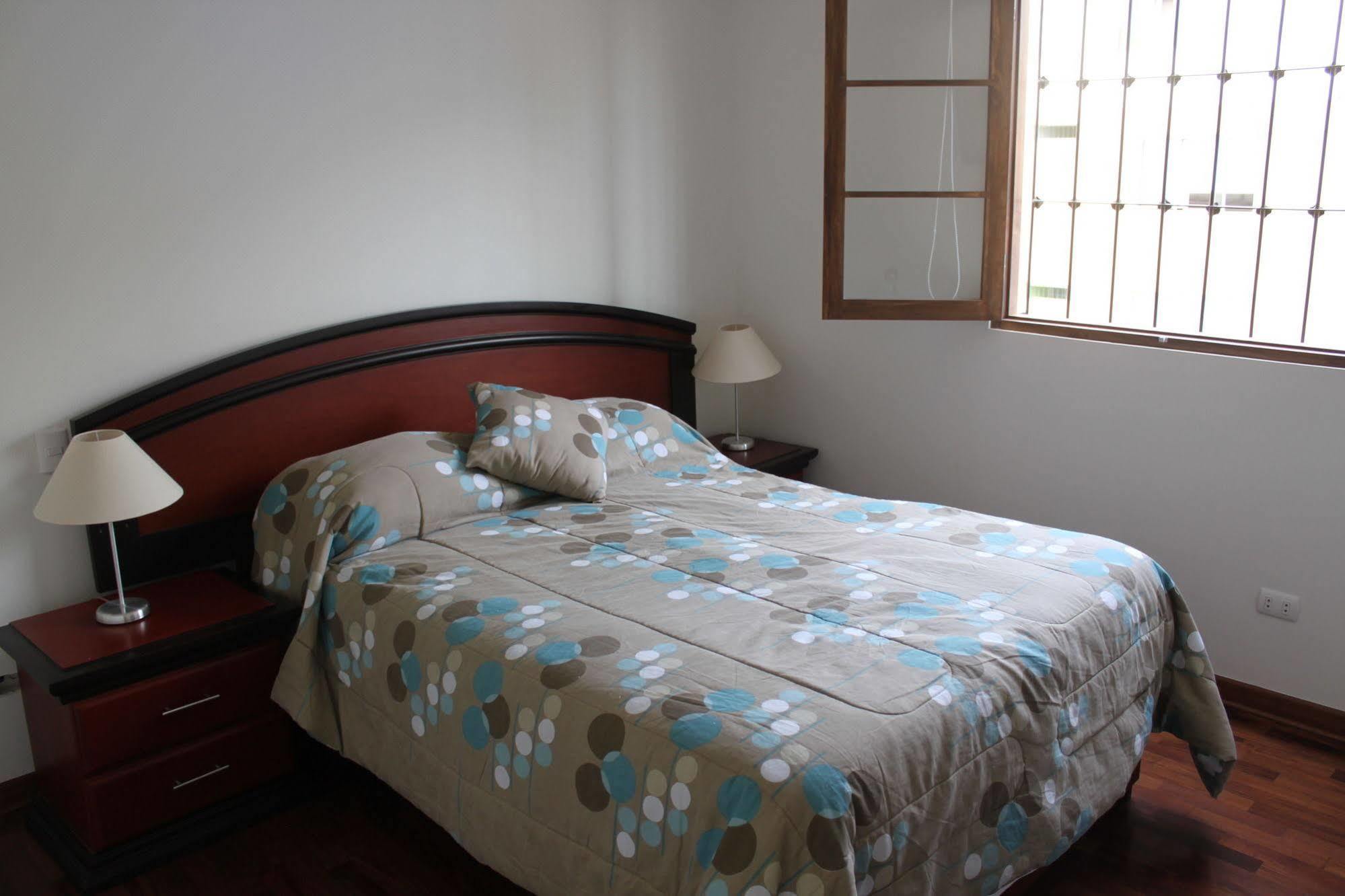 Bed & Breakfast - La Casa De Ceci 리마 외부 사진